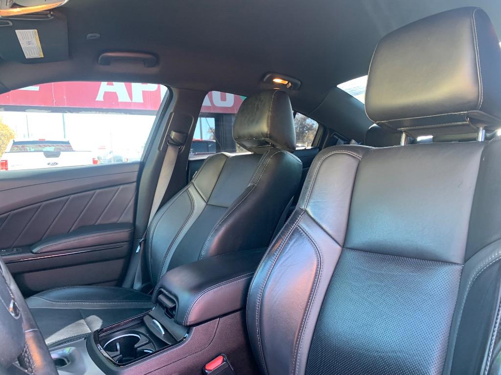 2019 Dodge Charger - $15,300