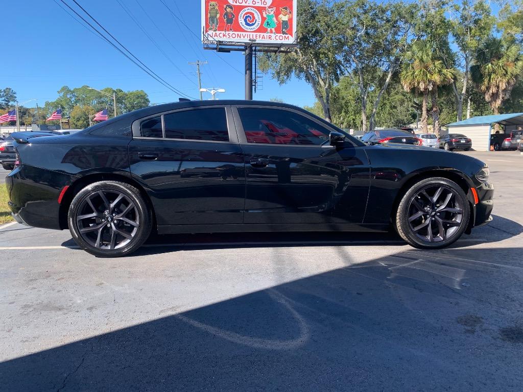 2019 Dodge Charger - $15,300