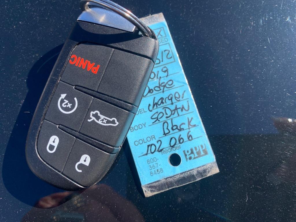 2019 Dodge Charger - $15,300