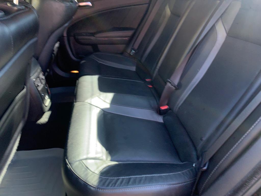2019 Dodge Charger - $15,300