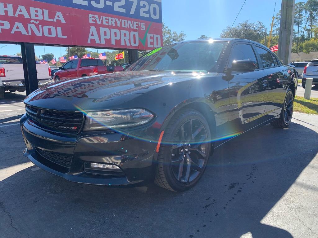 2019 Dodge Charger - $15,300
