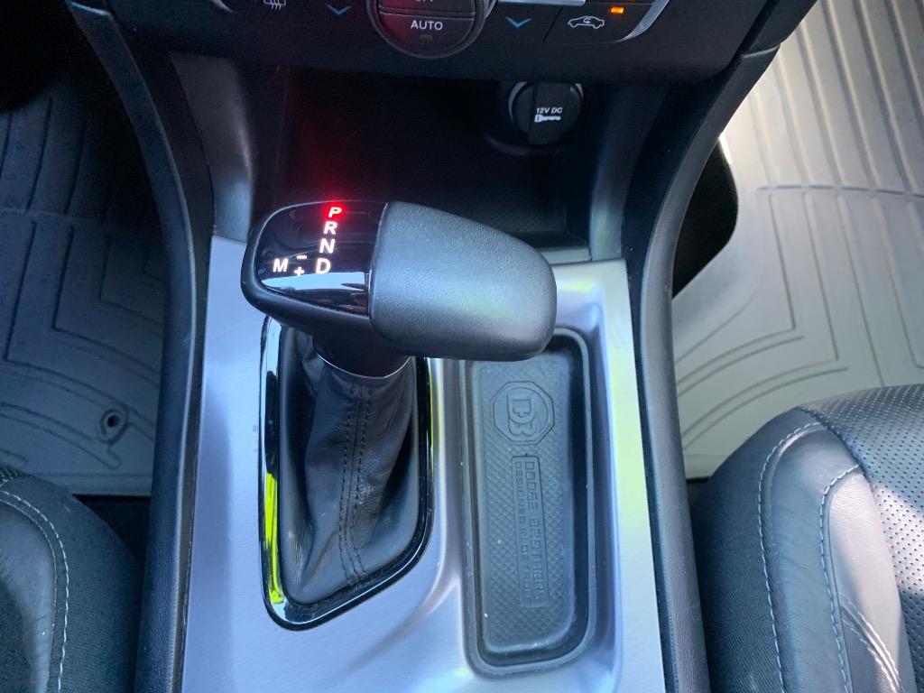 2019 Dodge Charger - $15,300