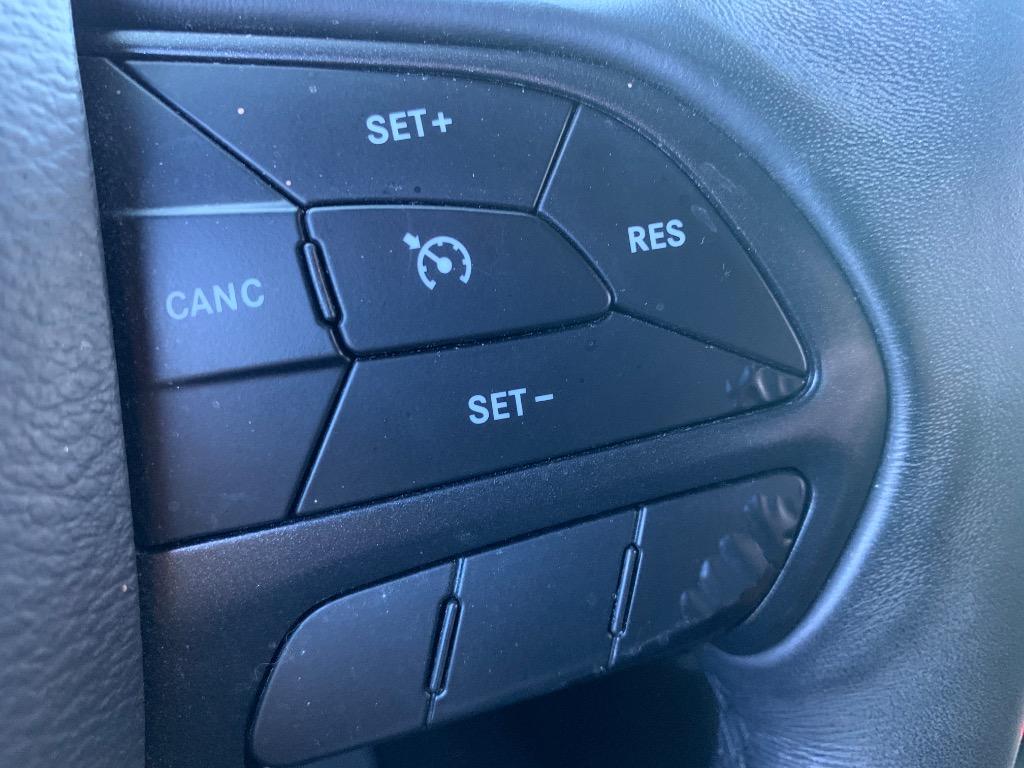 2019 Dodge Charger - $15,300