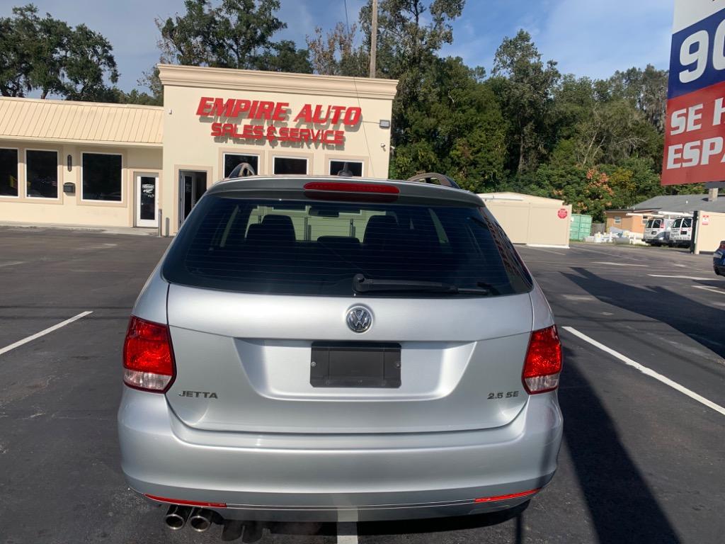 2012 Volkswagen Jetta SportWagen S PZEV photo