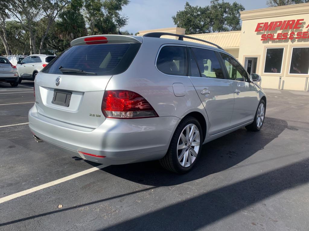 2012 Volkswagen Jetta SportWagen S PZEV photo