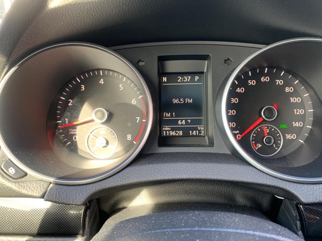 2012 Volkswagen Jetta SportWagen S PZEV photo