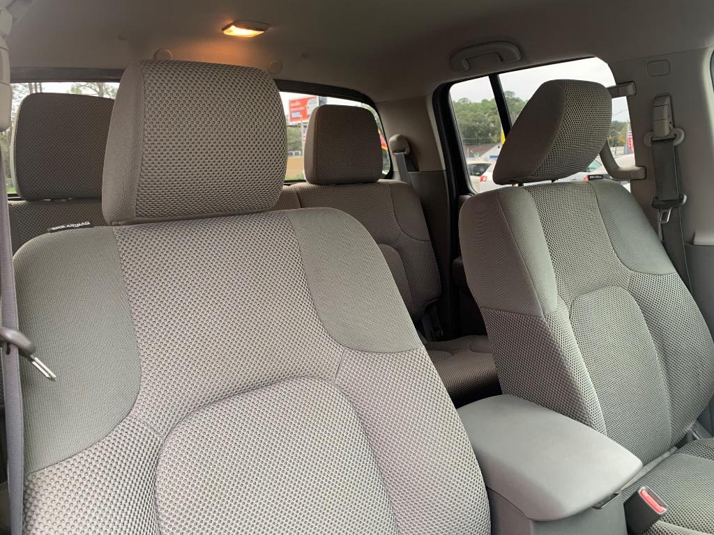 2016 Nissan Frontier S photo