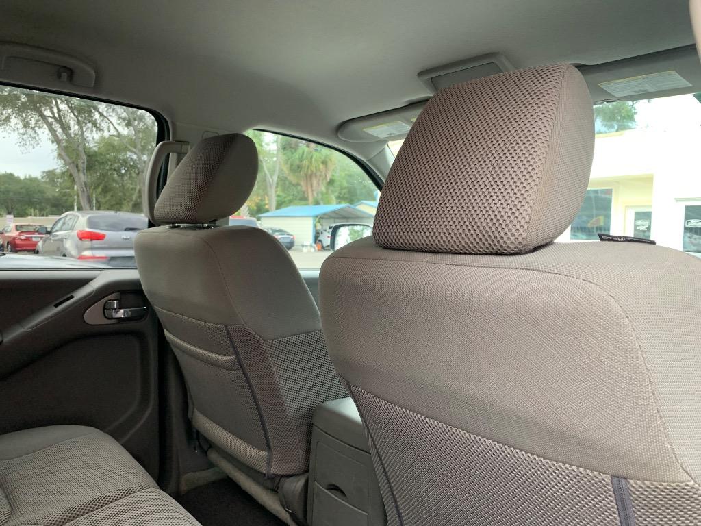 2016 Nissan Frontier S photo