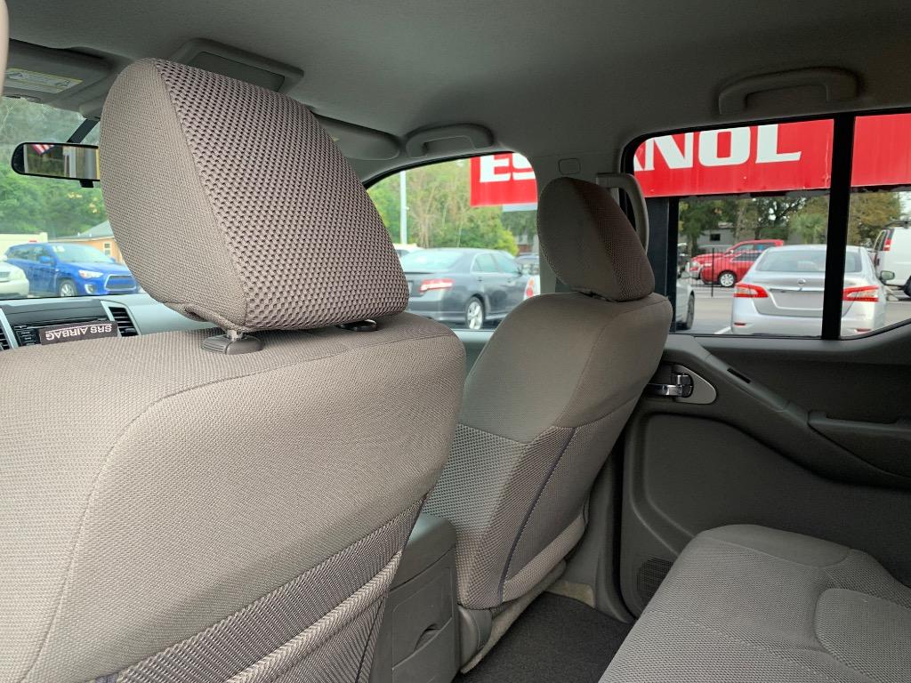2016 Nissan Frontier S photo