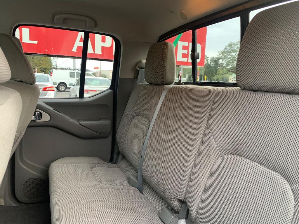2016 Nissan Frontier S photo