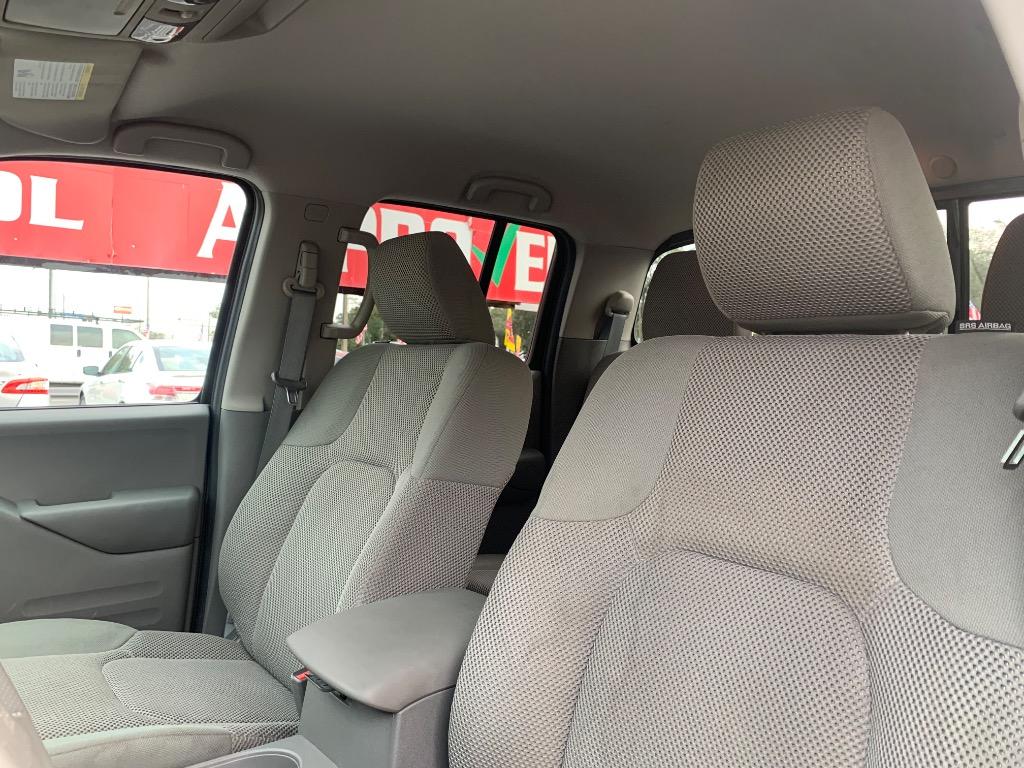 2016 Nissan Frontier S photo