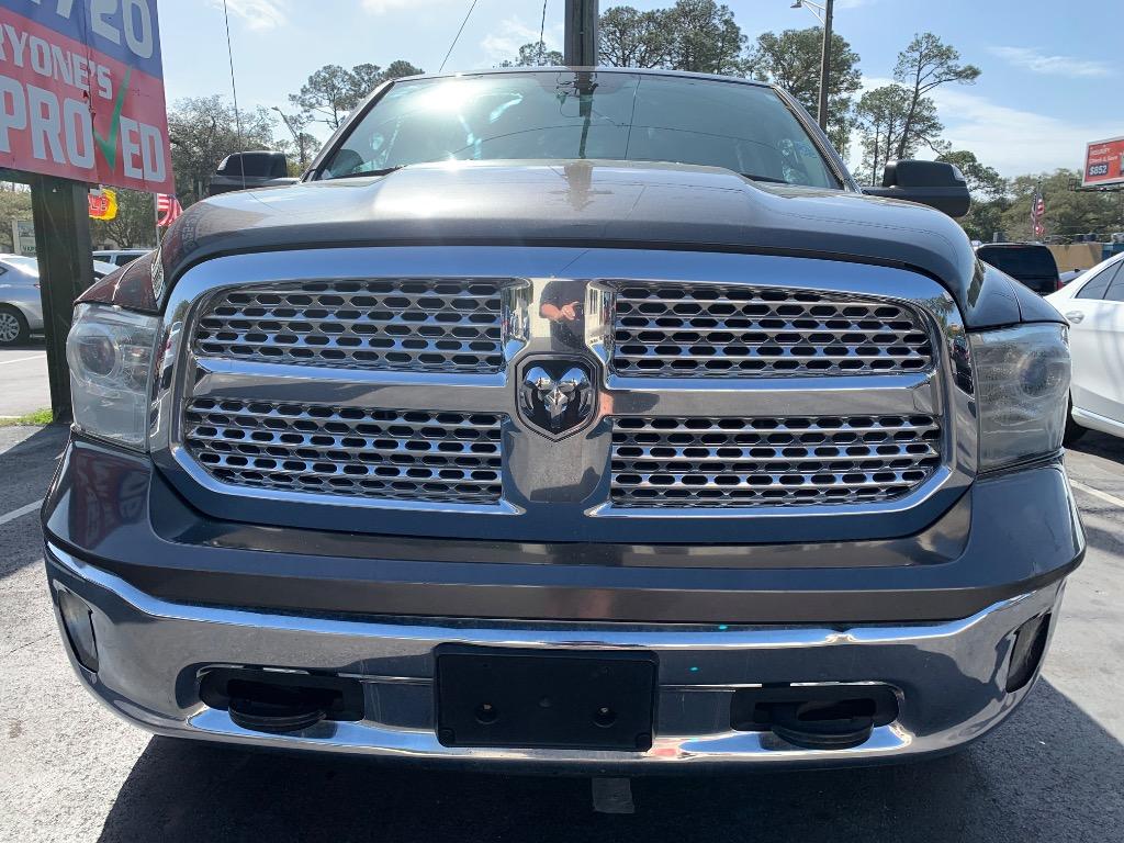 2015 RAM 1500 Laramie photo