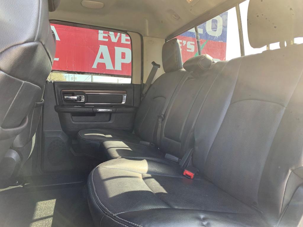 2015 RAM 1500 Laramie photo