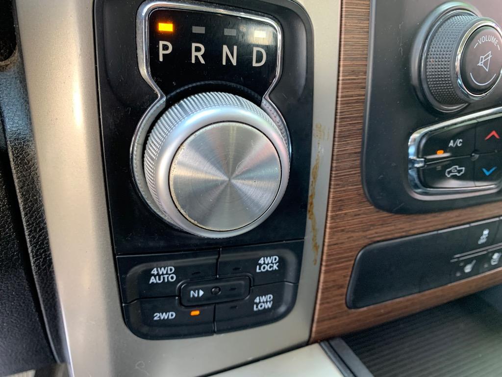 2015 RAM 1500 Laramie photo