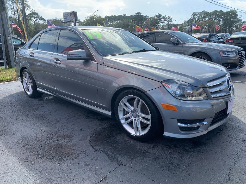 2013 Mercedes-Benz C-Class - $11,900