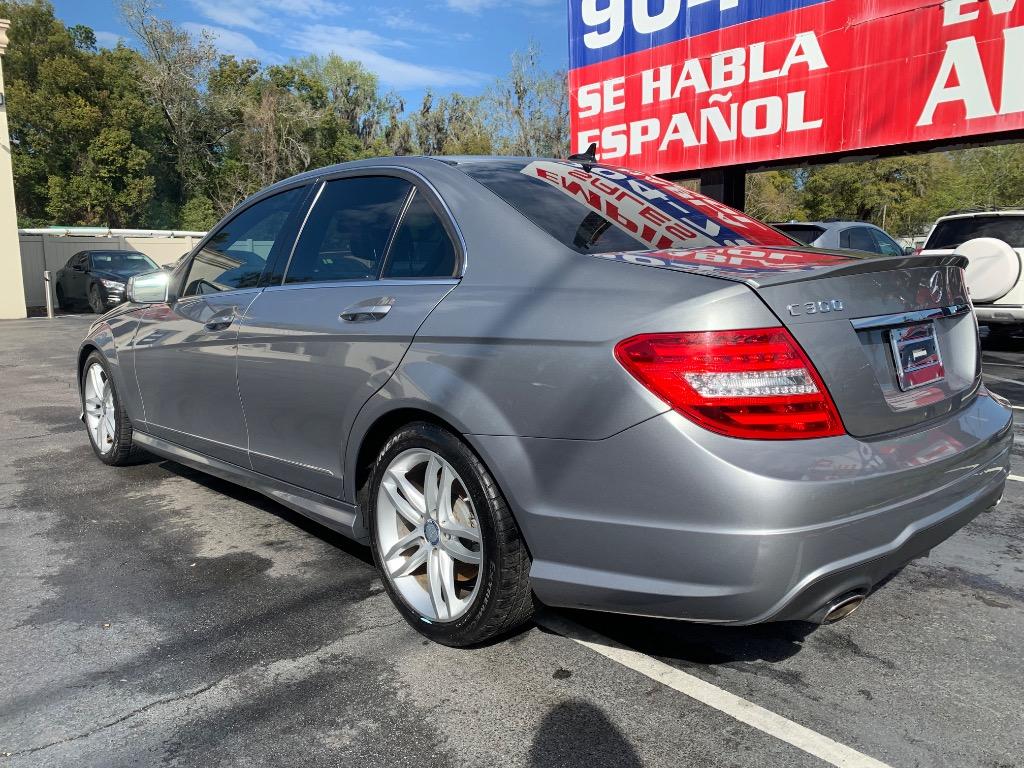 2013 Mercedes-Benz C-Class - $11,900