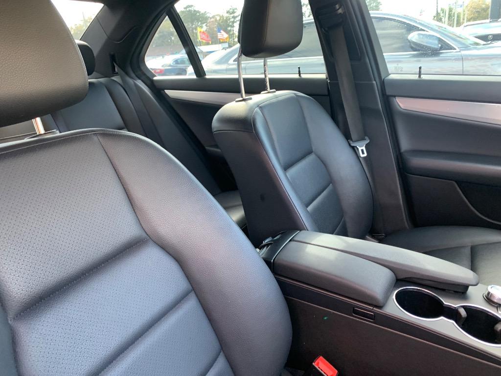 2013 Mercedes-Benz C-Class - $11,900