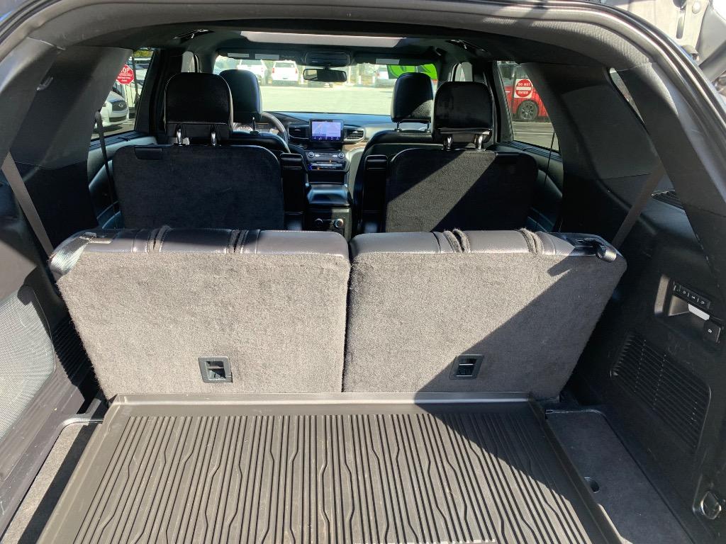 2020 Ford Explorer Limited photo