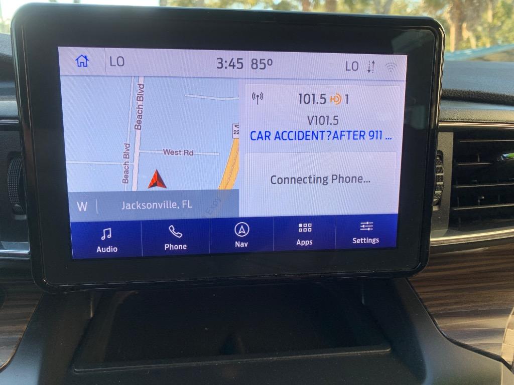 2020 Ford Explorer Limited photo
