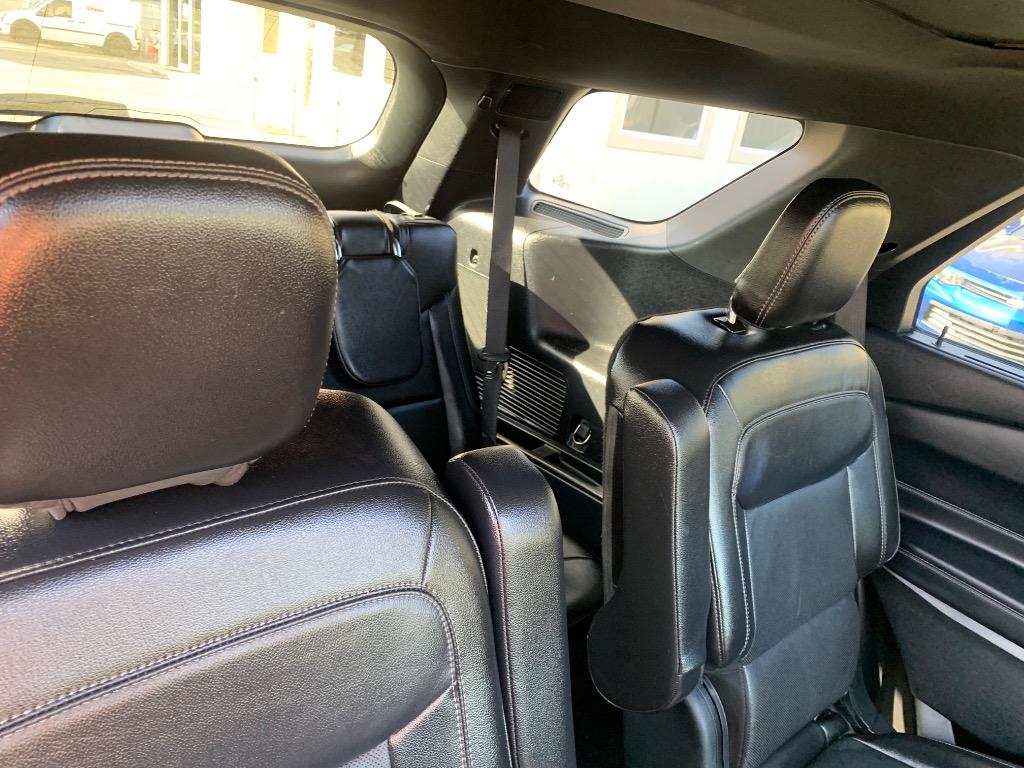 2020 Ford Explorer Limited photo