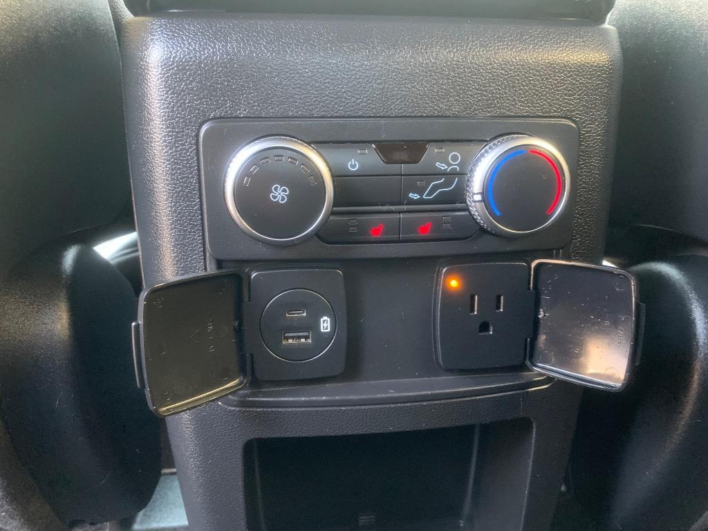 2020 Ford Explorer Limited photo