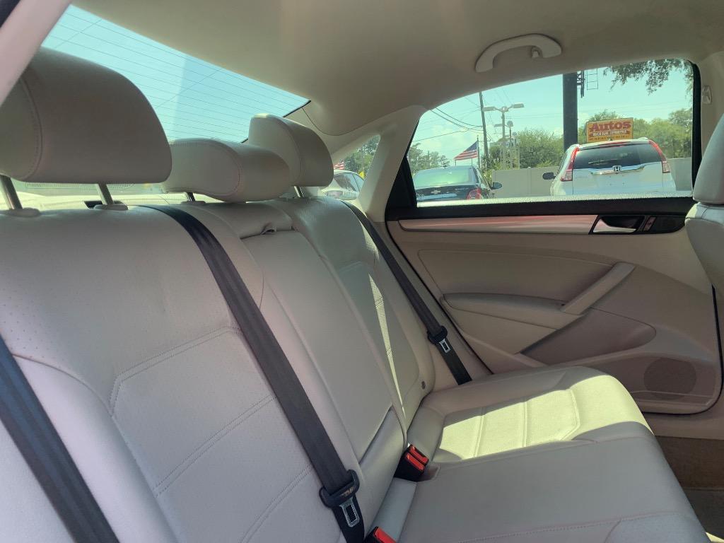 2015 Volkswagen Passat - $8,500