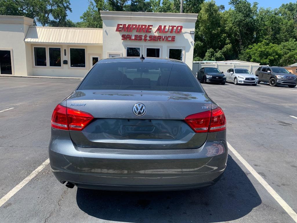 2015 Volkswagen Passat - $8,500