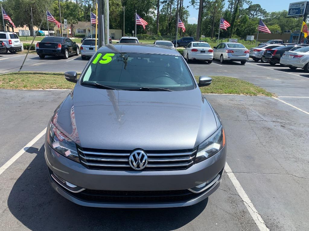 2015 Volkswagen Passat - $8,500