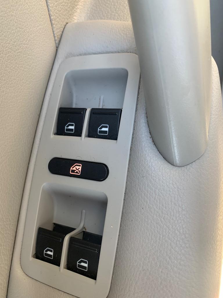 2015 Volkswagen Passat - $8,500
