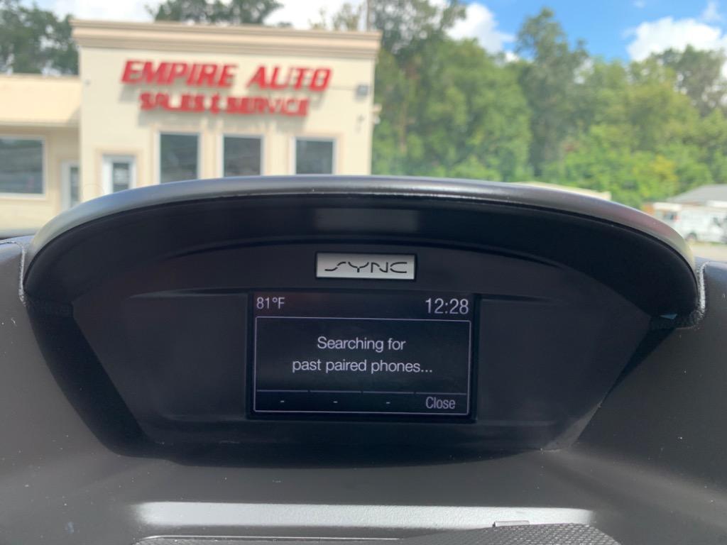 2017 Ford Escape SE photo