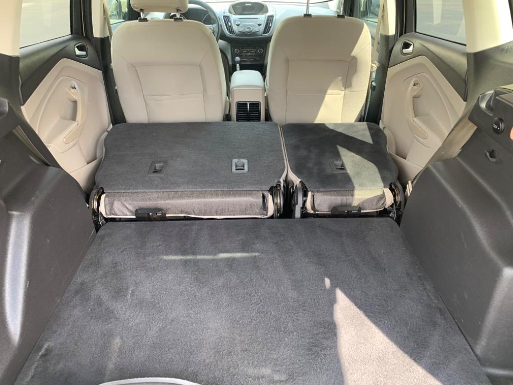 2017 Ford Escape SE photo