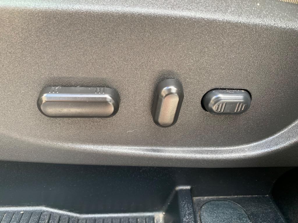 2017 Ford Escape SE photo