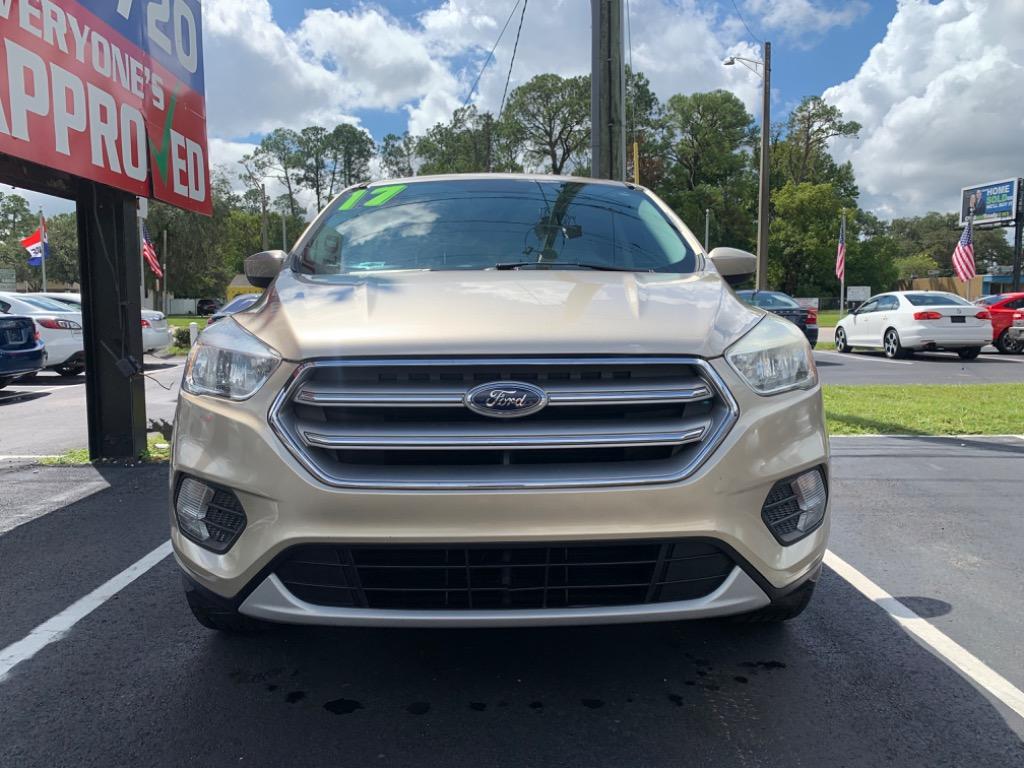 2017 Ford Escape SE photo