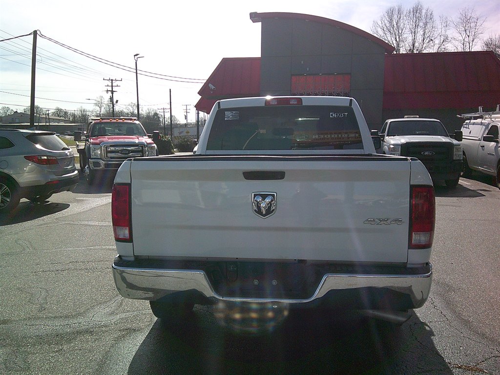2017 RAM 1500 Tradesman photo