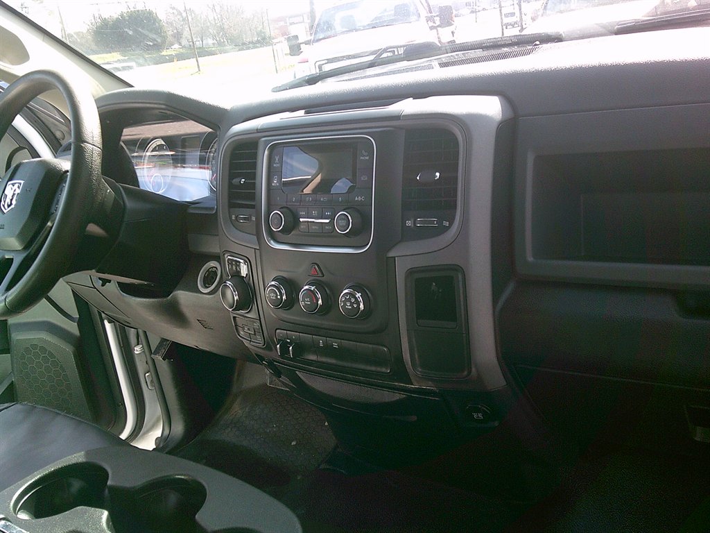2017 RAM 1500 Tradesman photo