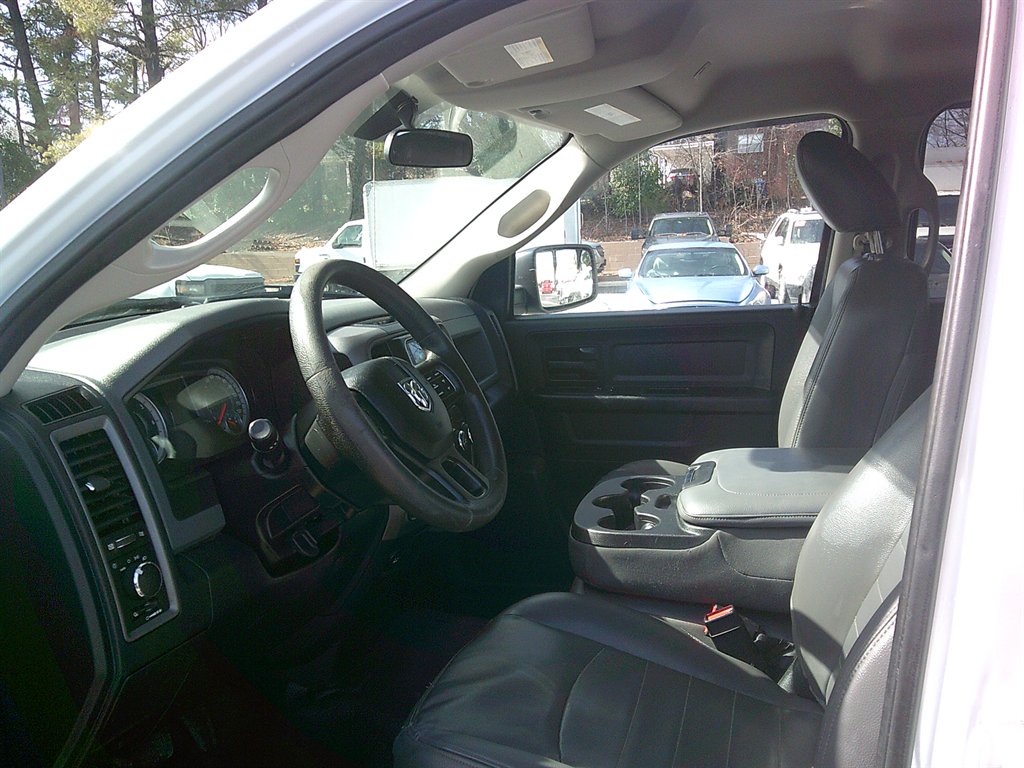 2017 RAM 1500 Tradesman photo