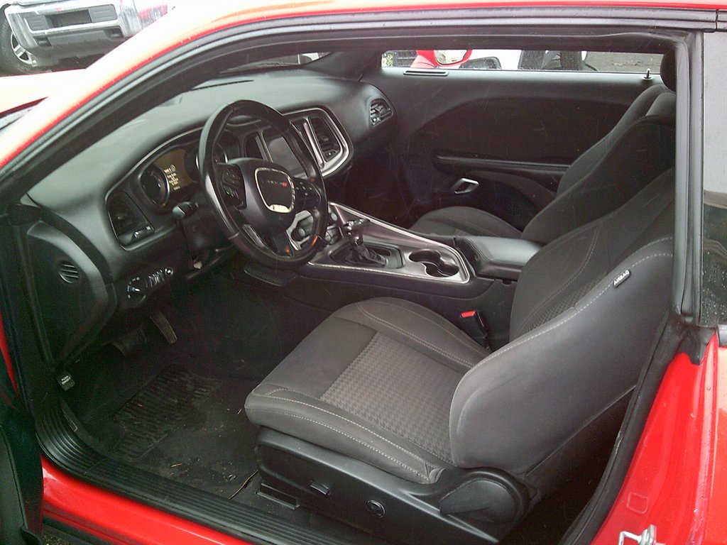 2019 Dodge Challenger SXT photo