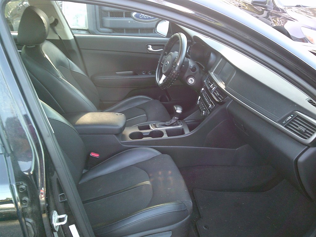 2018 Kia Optima S photo