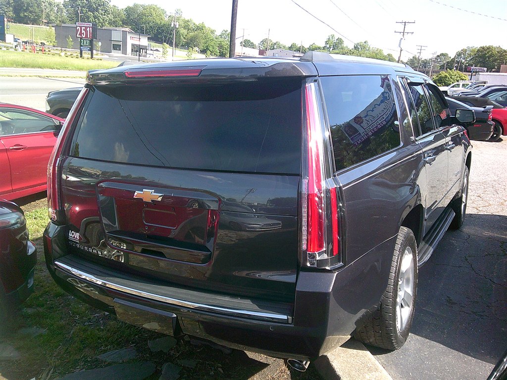 2015 Chevrolet Suburban LTZ 1500 photo
