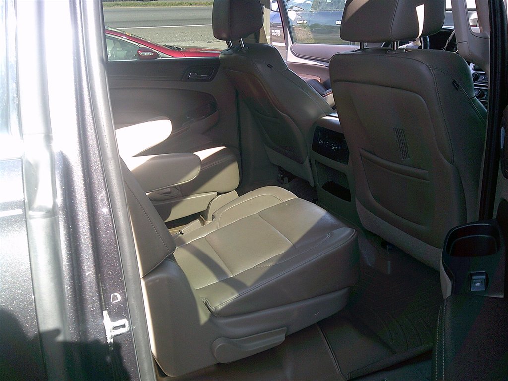 2015 Chevrolet Suburban LTZ 1500 photo