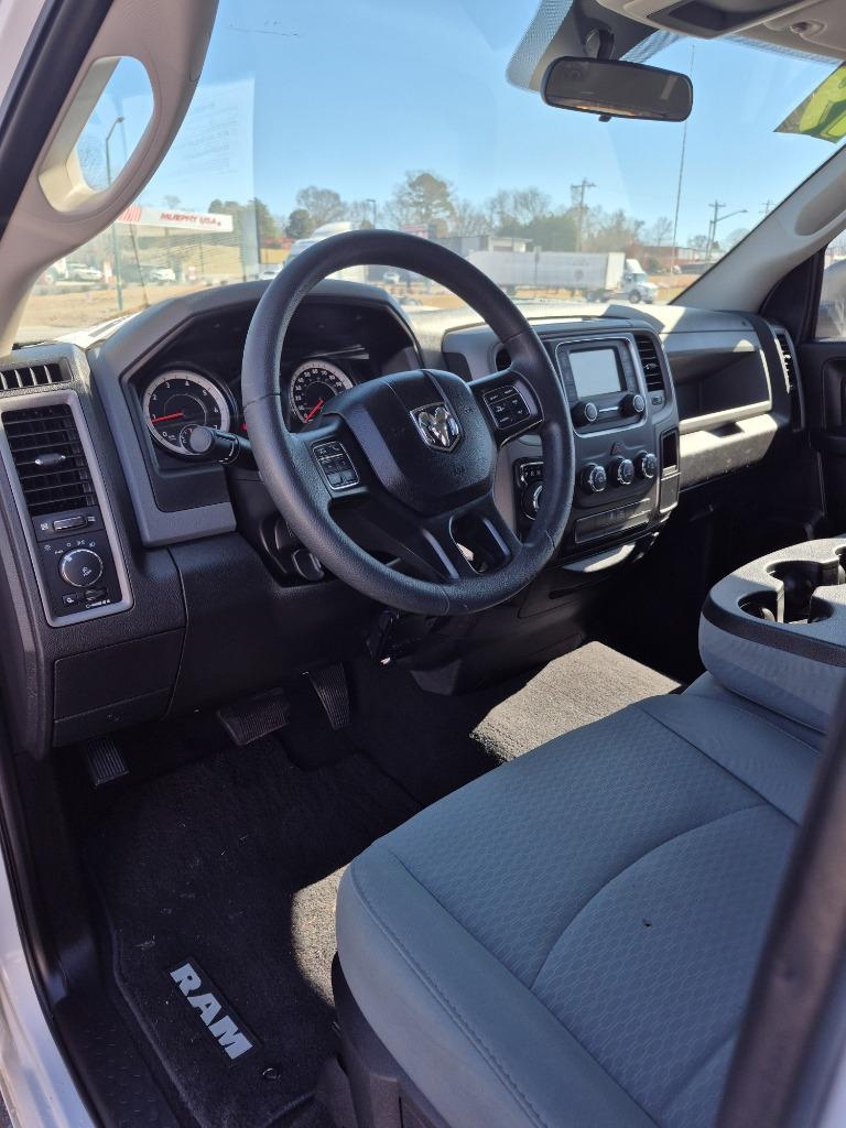 2019 Ram 1500 Classic - $15,900
