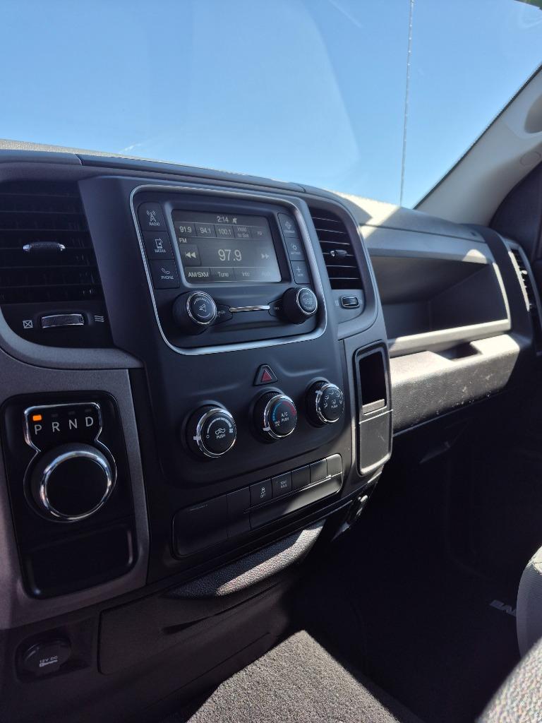 2019 Ram 1500 Classic - $15,900
