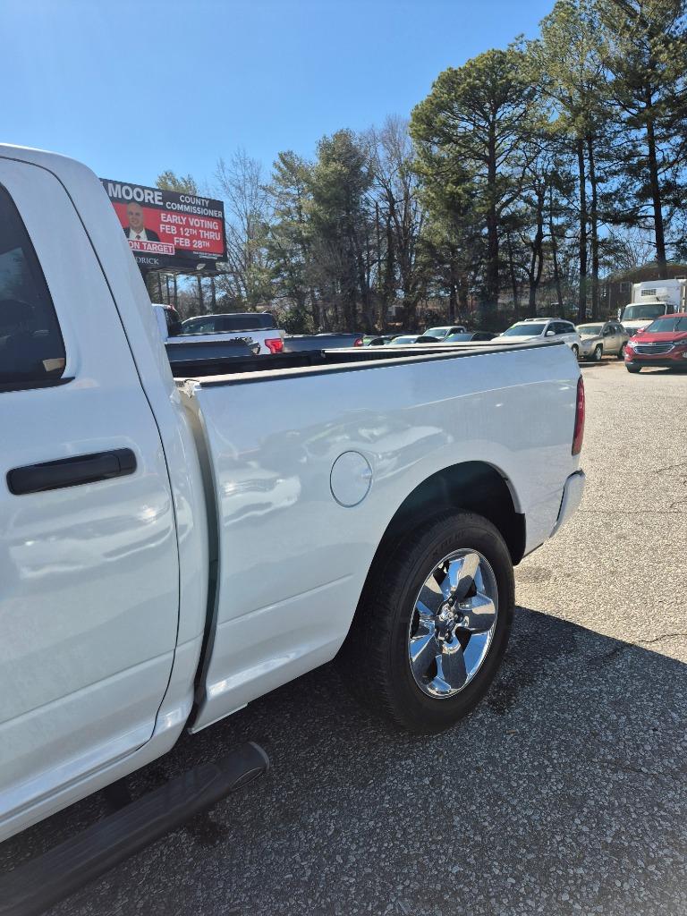 2019 Ram 1500 Classic - $15,900