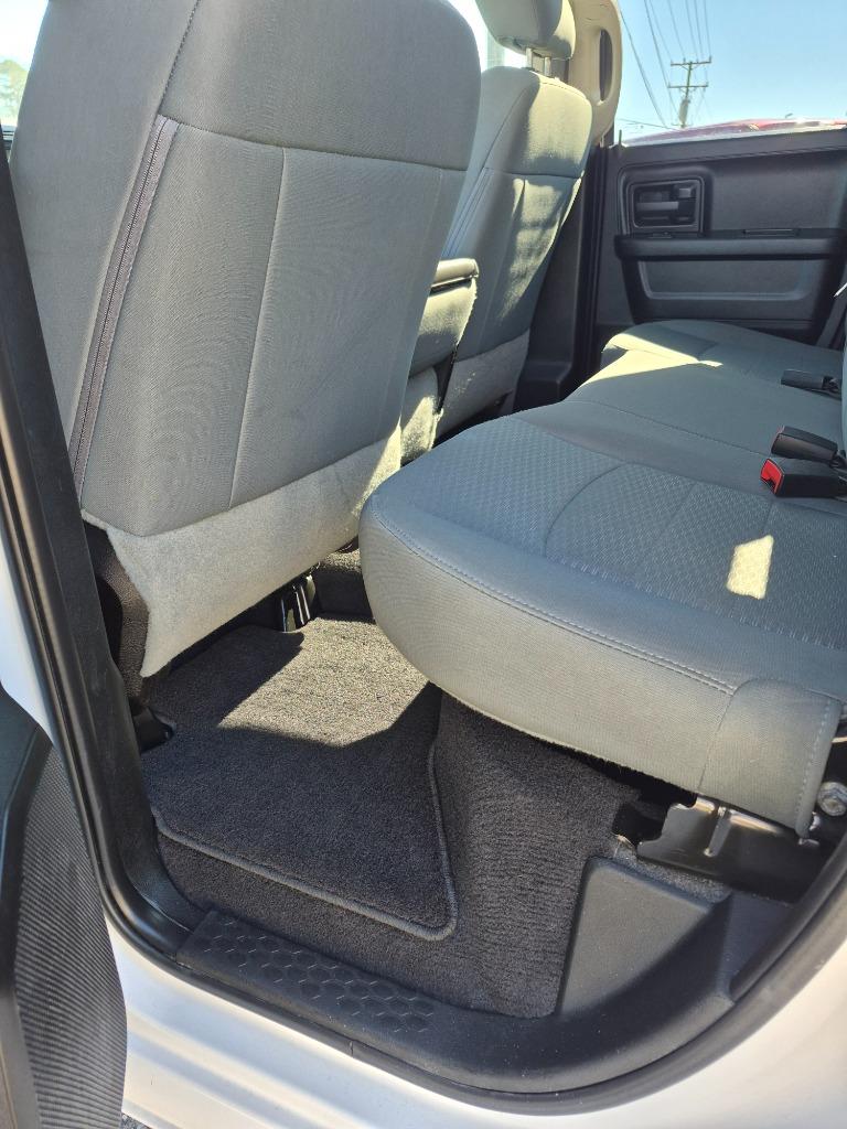 2019 Ram 1500 Classic - $15,900