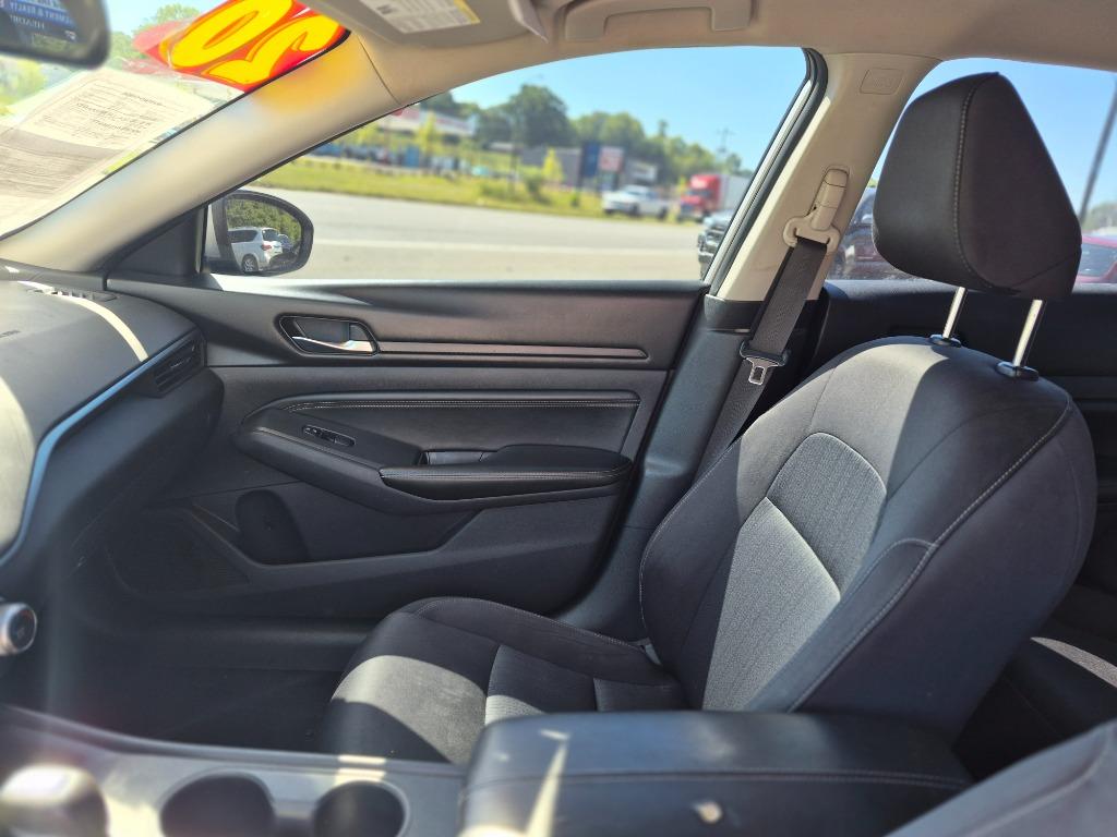 2020 Nissan Altima - $8,500