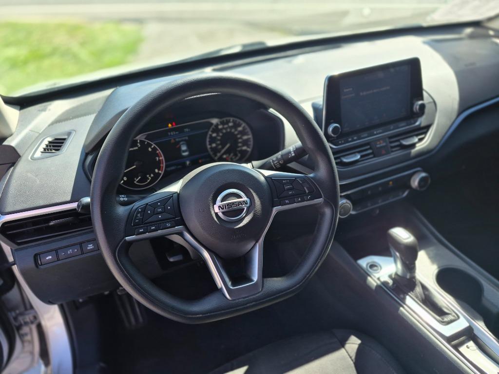 2020 Nissan Altima - $8,500
