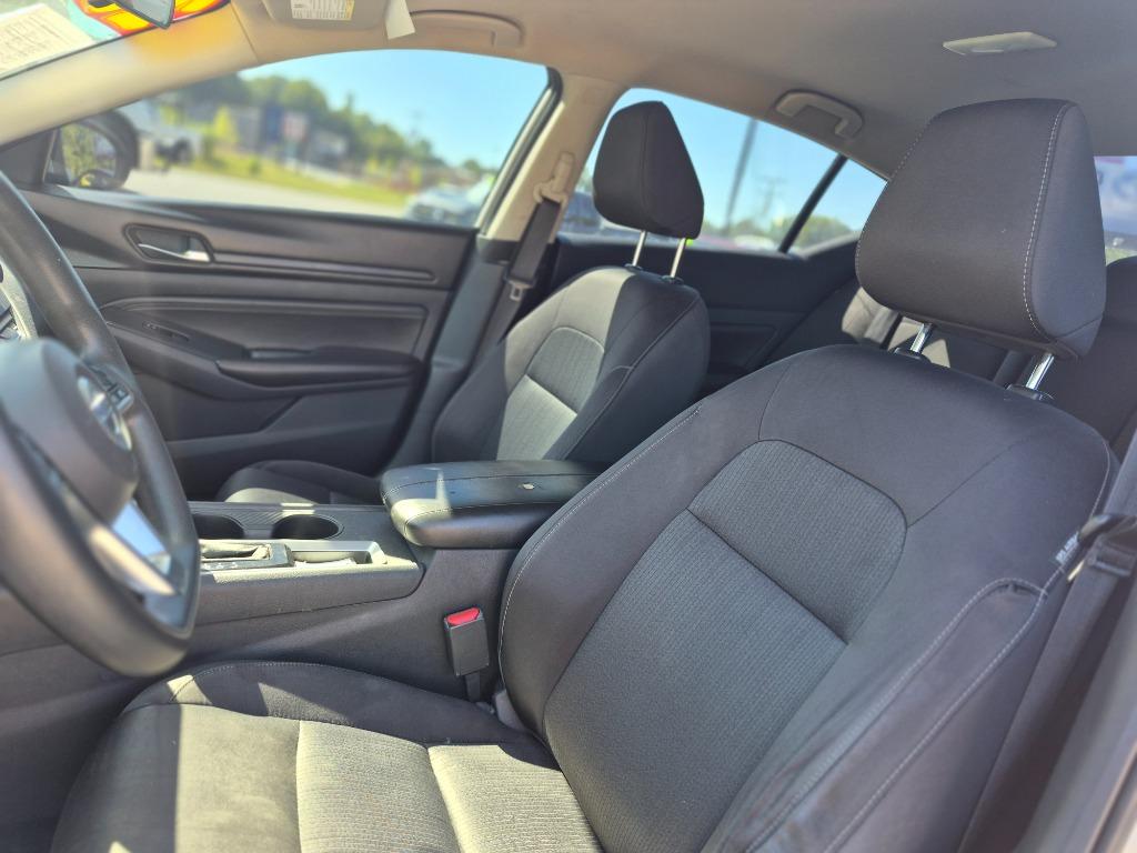 2020 Nissan Altima - $8,500