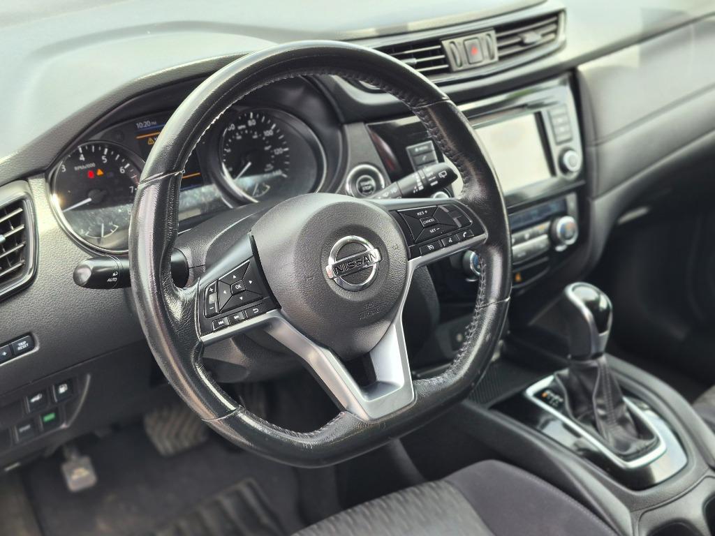 2018 Nissan Rogue - $8,300