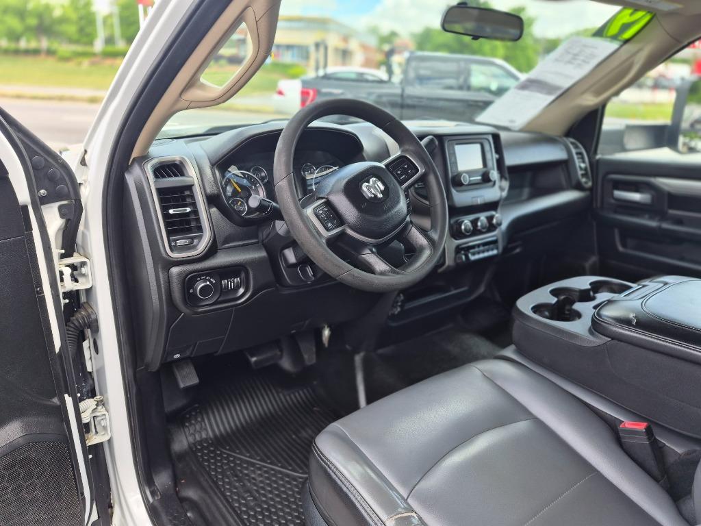 2019 Ram 3500 CAB/Chassis - $19,500
