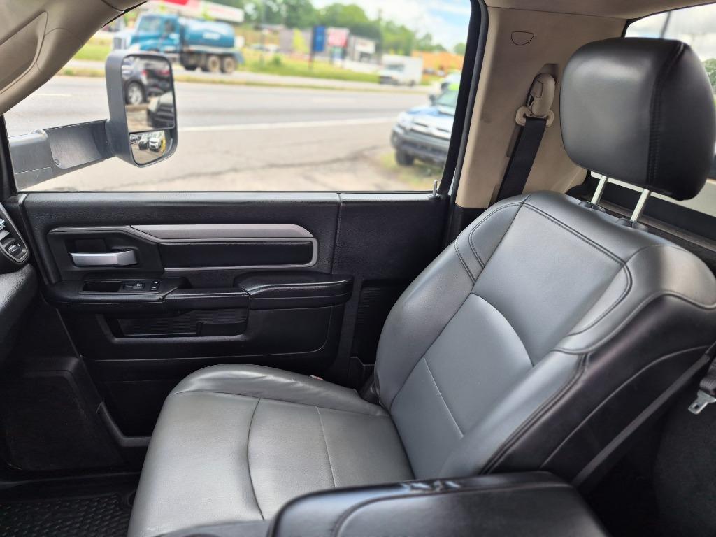 2019 Ram 3500 CAB/Chassis - $19,500